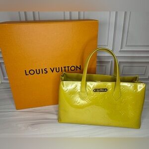 Louis Vuitton Vernis Willshire PM Tote – Yellow Patent Leather
